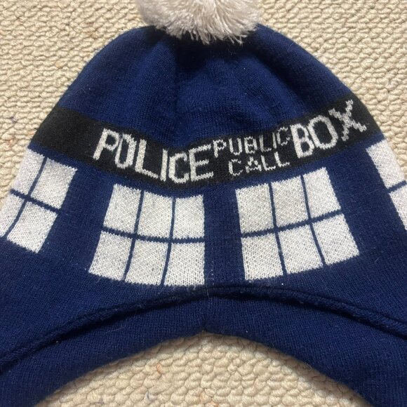 Doctor Who Police Box Tardis Hat - Picture 5 of 8